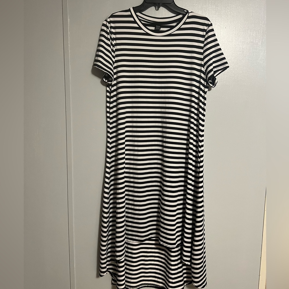 SHEIN Dress
